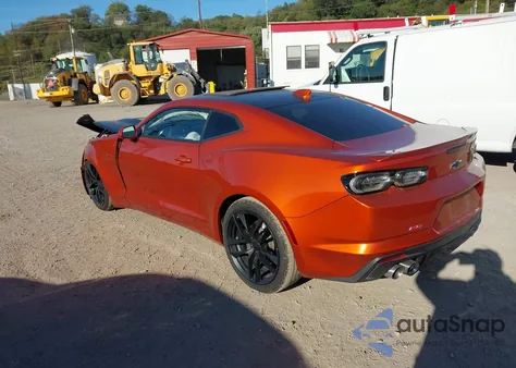 2023 Chevrolet Camaro Rwd Lt1 z USA, uszkodzony, nr VIN 1G1FF1R74P0158021
